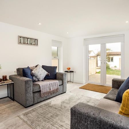 Outstanding 6 Sleeper - Great Location - Legoland Vila Windsor Exterior foto