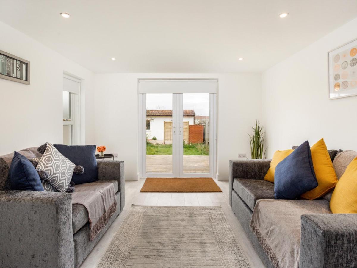 Outstanding 6 Sleeper - Great Location - Legoland Vila Windsor Exterior foto