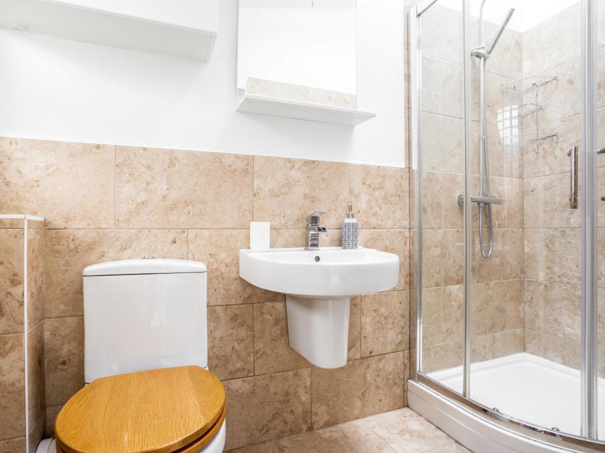 Outstanding 6 Sleeper - Great Location - Legoland Vila Windsor Exterior foto